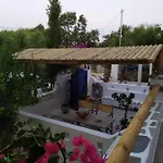 بيت ضيافة Actis 3*
