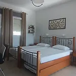 Actis 3* Στελίδα
